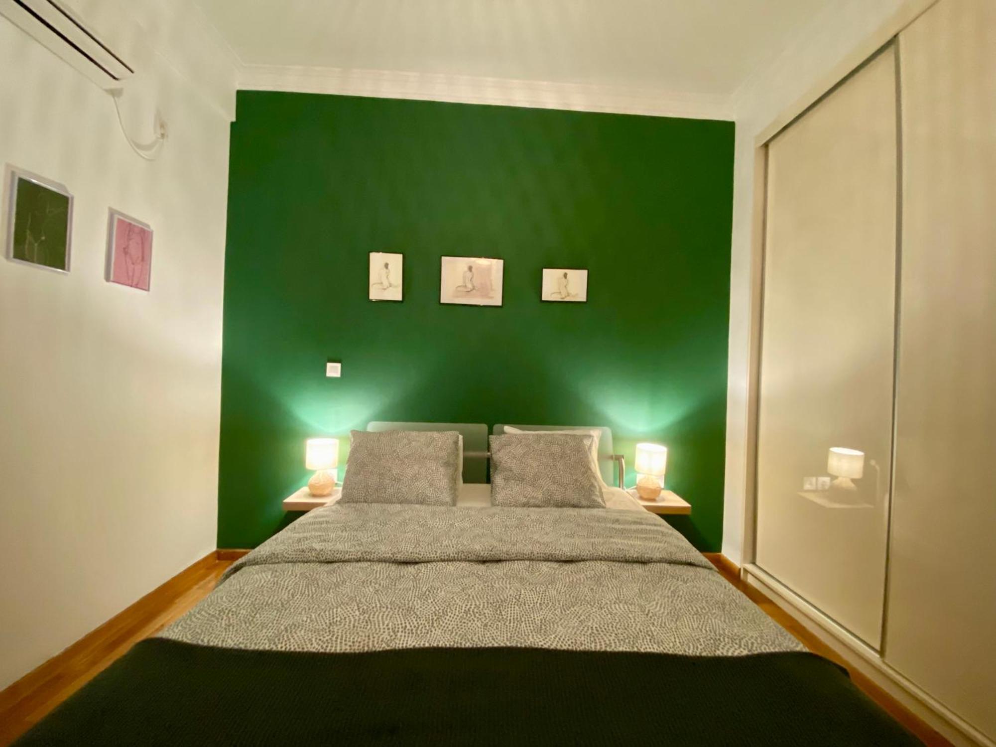 Antinoros Inn, Stylish Apartment,3' To Metro