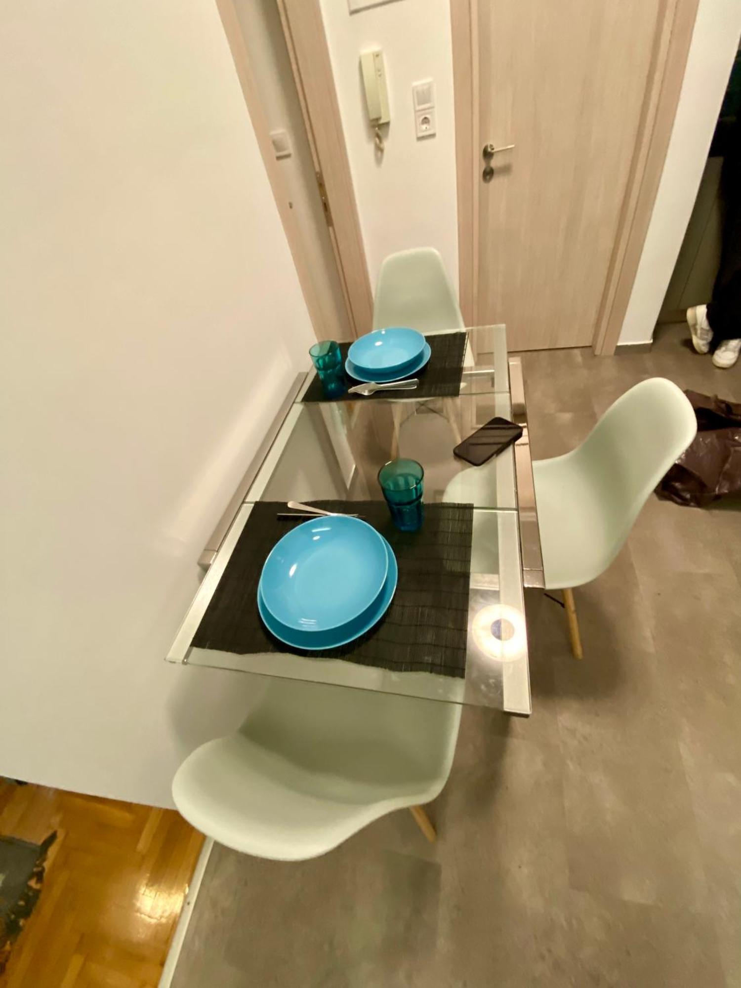 Appartamento Antinoros Inn, Stylish Apartment,3' To Metro Atene
